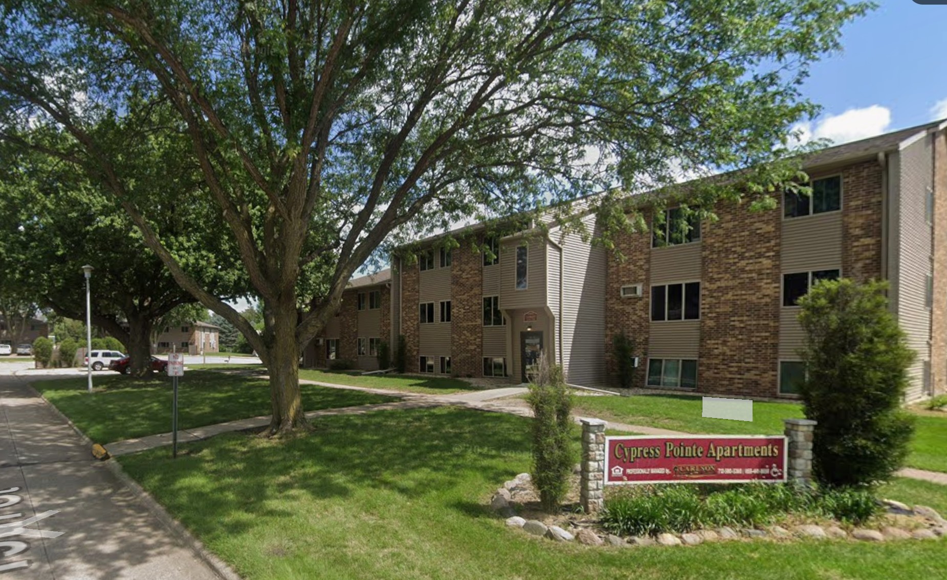 Cypress Pointe Apartments
