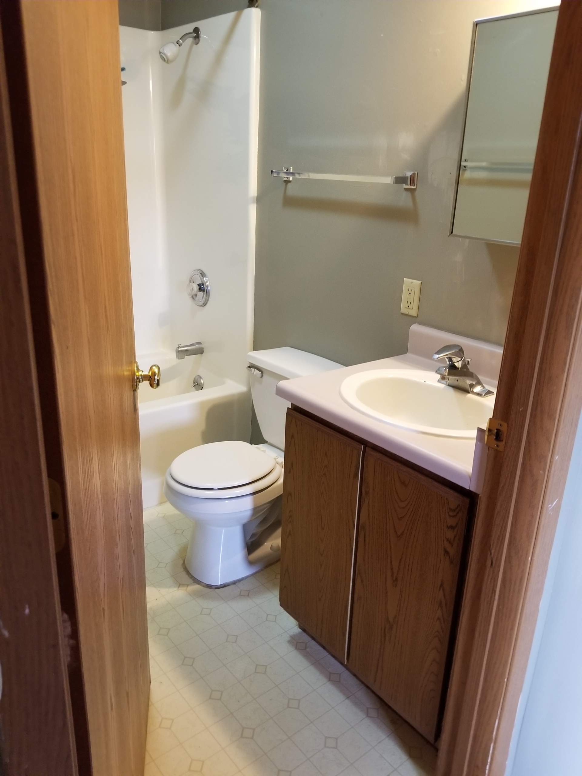 Brookridge Bathroom