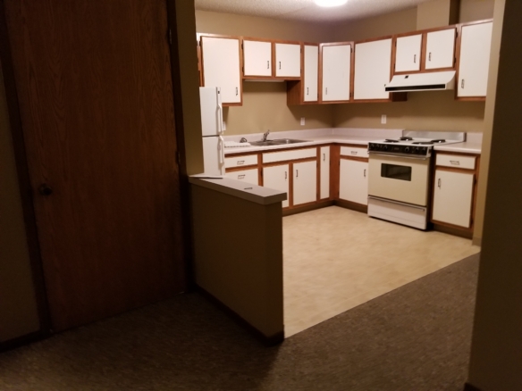 Harbor Crest kitchen