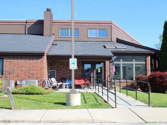 Jackson Bay Apts Building Exterior (Lot Side) copy 2