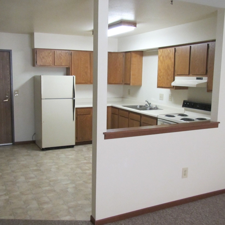 North Lakeview Apartments