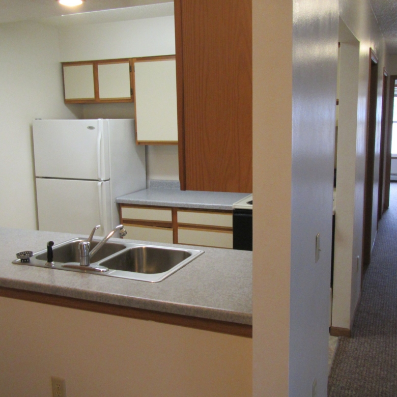 Pines Apts (2)