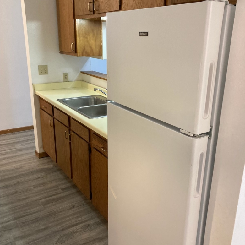 Pinewood Apts (3)