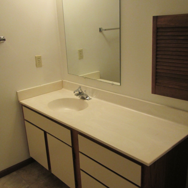 Range View Apts (8)